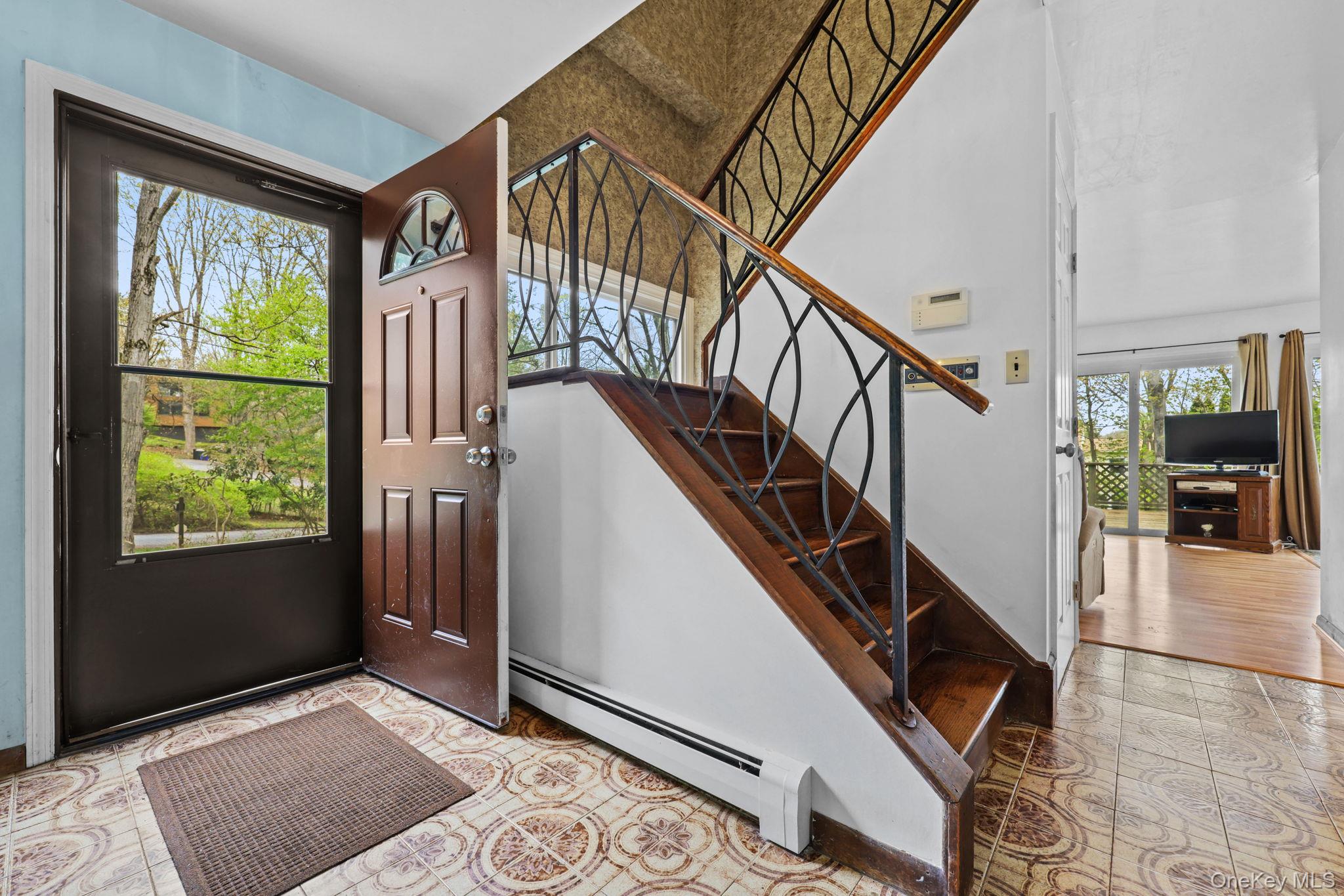 18 Ridge Road Mount Kisco, NY 10549 - Photo 8 of 43