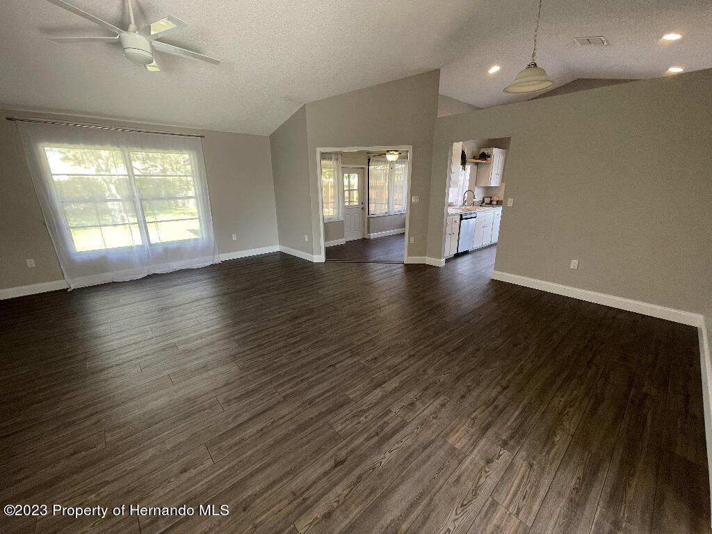 2239 Fairview Road Spring Hill, FL 34609 - Photo 6 of 25 36445_6445925875358_04.23.2023_image-6