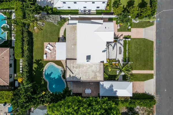 $10,000 | 224 Churchill Road, West Palm Beach, FL 33405