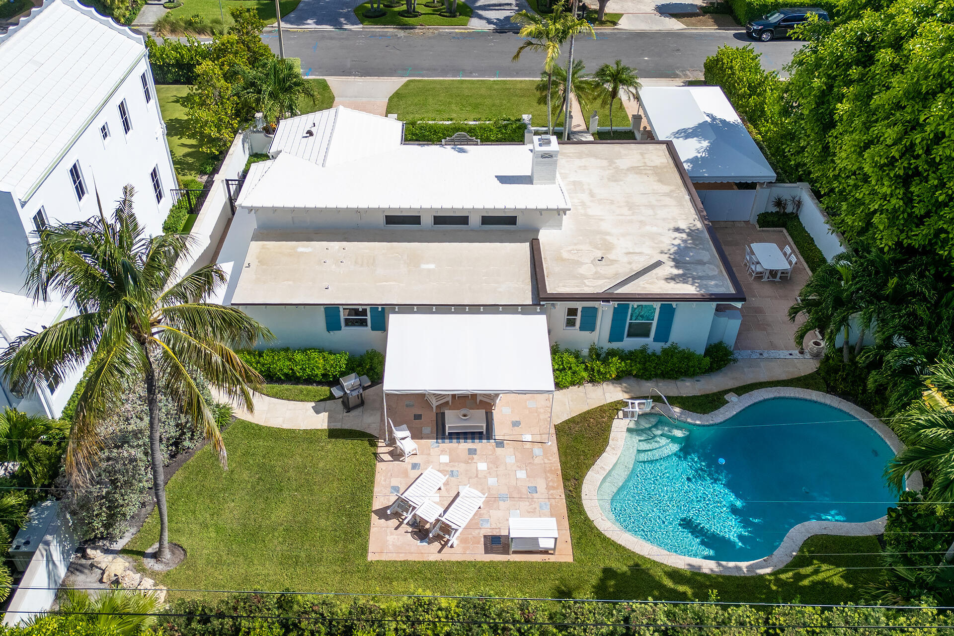 224 Churchill Road West Palm Beach, FL 33405 - Photo 3 of 32 224-CHURCHILL-RD-33405-052