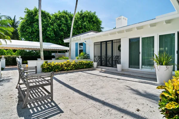 $10,000 | 224 Churchill Road, West Palm Beach, FL 33405