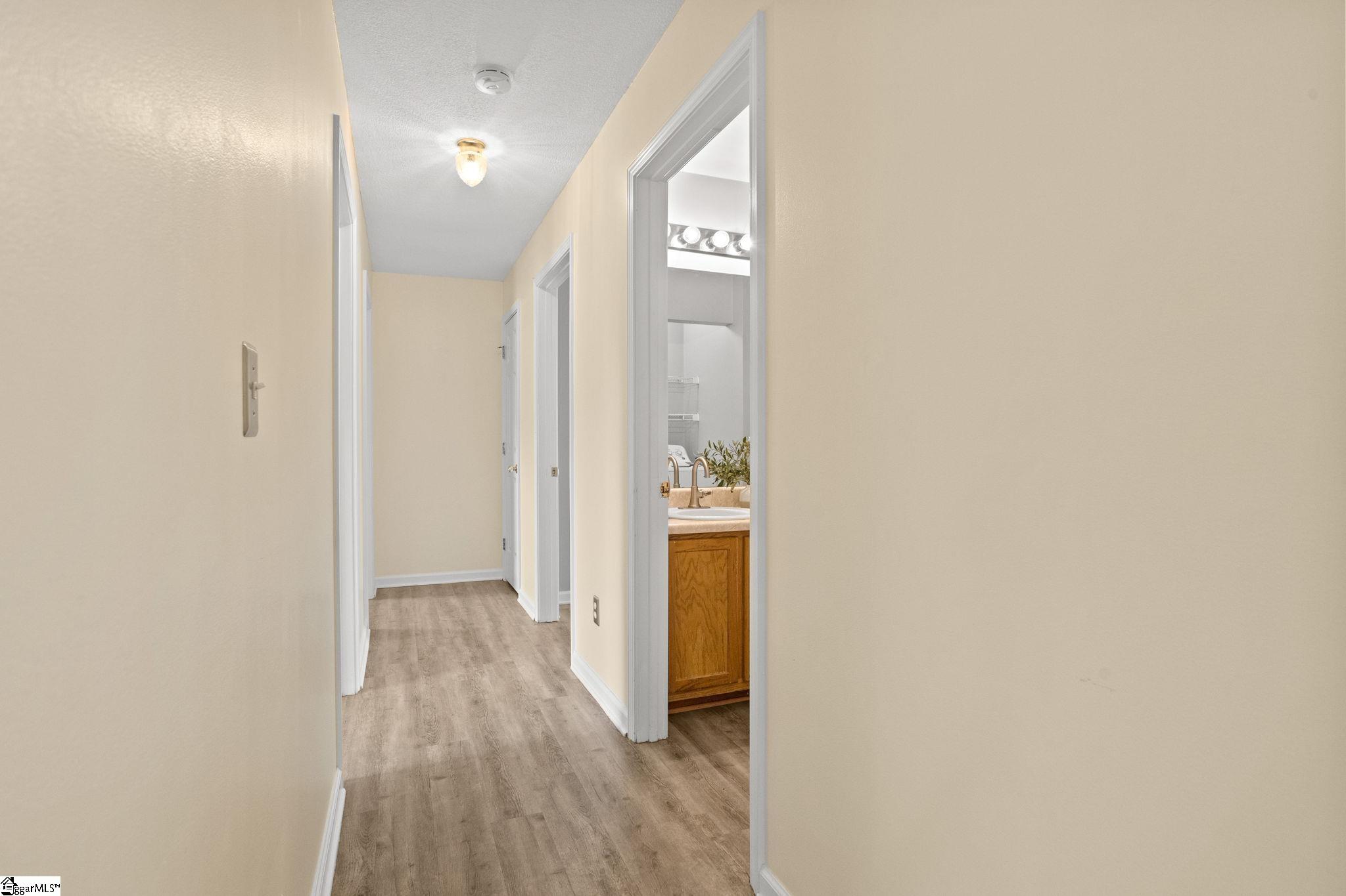 204 Old Orchard Road Greer, SC 29650 - Photo 20 of 43