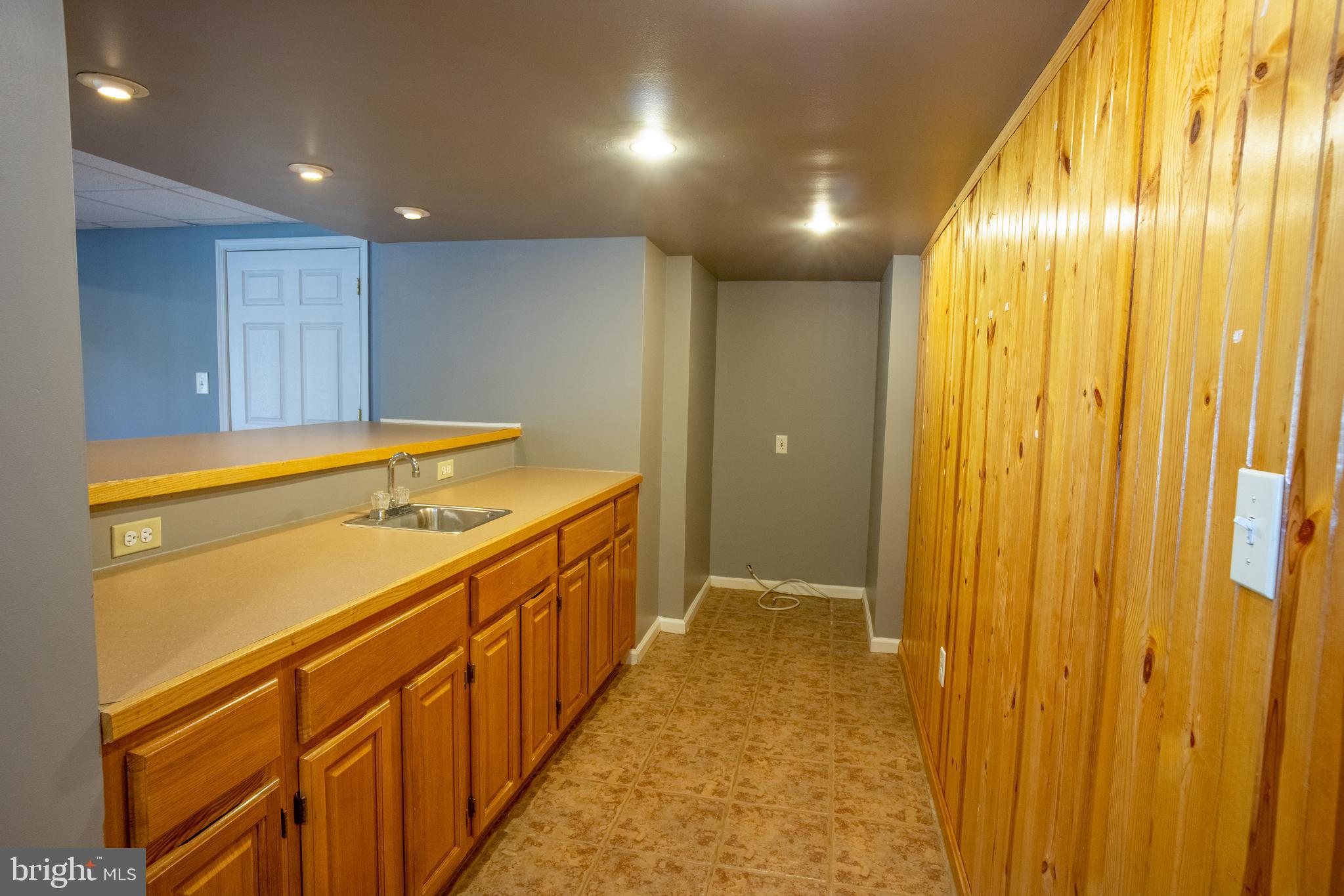 10 Ailsa Court Rising Sun, MD 21911 - Photo 24 of 36 Game Room Bar Area