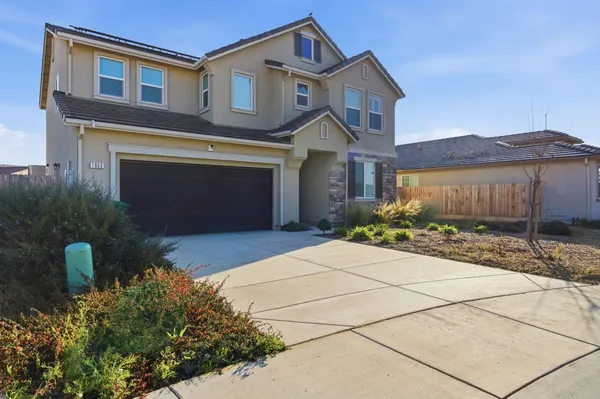 $574,999 | 1860 Trinity Court, Los Banos, CA 93635