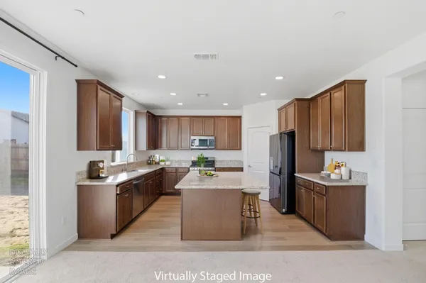 $574,999 | 1860 Trinity Court, Los Banos, CA 93635