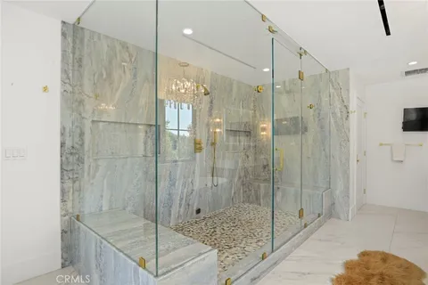 $5,300,000 | 20630 Kingsboro Way, Woodland Hills, CA 91364