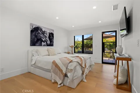 $5,300,000 | 20630 Kingsboro Way, Woodland Hills, CA 91364