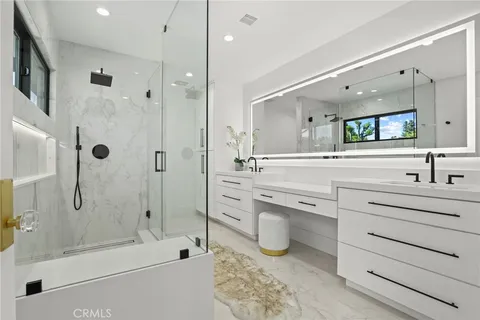 $5,300,000 | 20630 Kingsboro Way, Woodland Hills, CA 91364