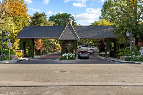$5,300,000 | 20630 Kingsboro Way, Woodland Hills, CA 91364