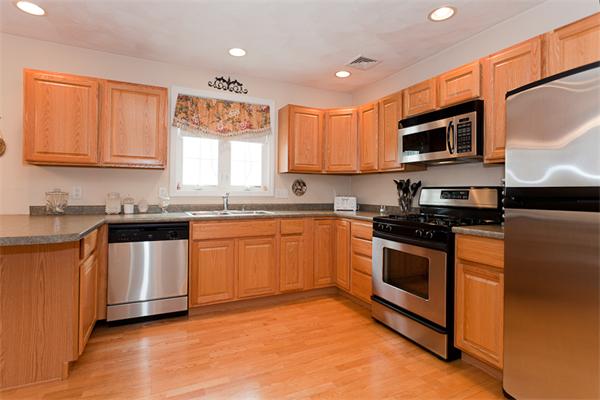 188 Beach Road, Unit 9 Salisbury, MA 01952 - Photo 5 of 19 Gallery Image 5