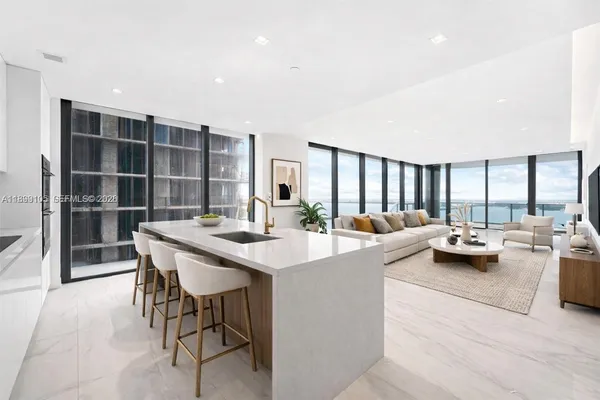 $3,250,000 | 700 Northeast 24th Street, Unit 5401, Miami, FL 33137
