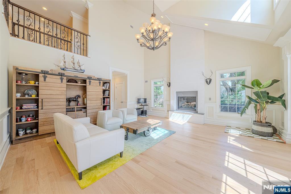 186 Hickory Lane Closter, NJ 07624 - Photo 19 of 49