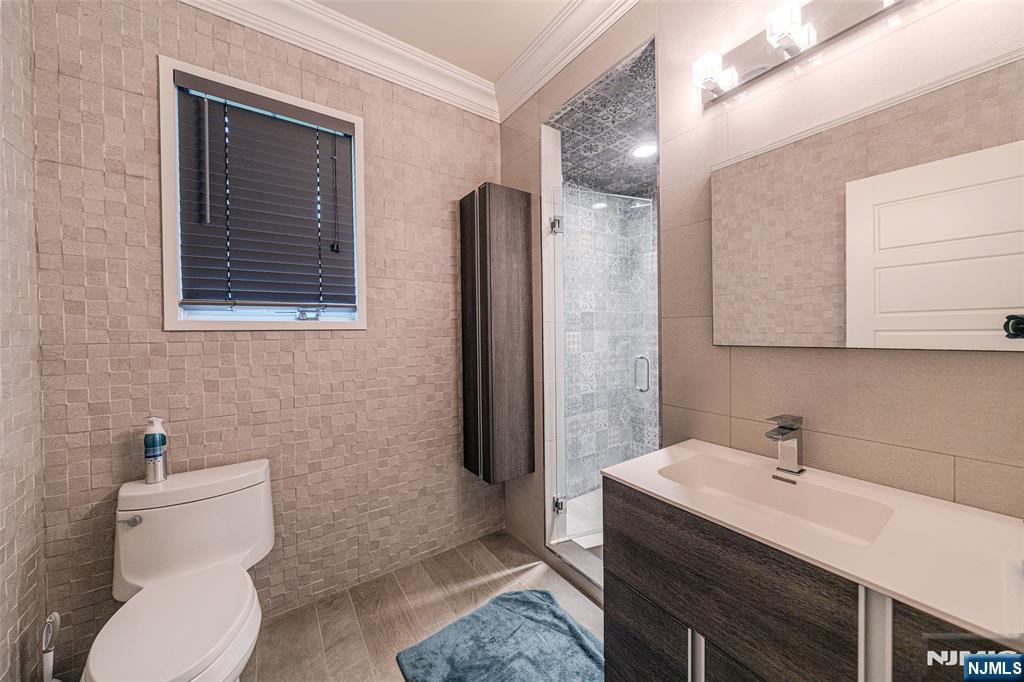 186 Hickory Lane Closter, NJ 07624 - Photo 24 of 49