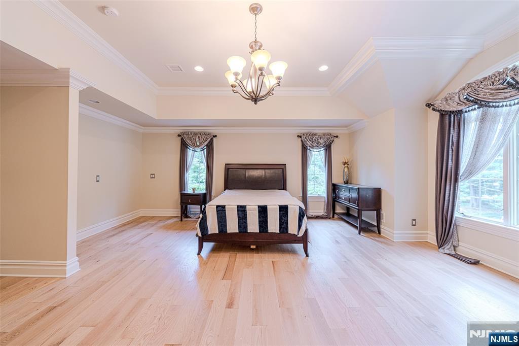 186 Hickory Lane Closter, NJ 07624 - Photo 33 of 49