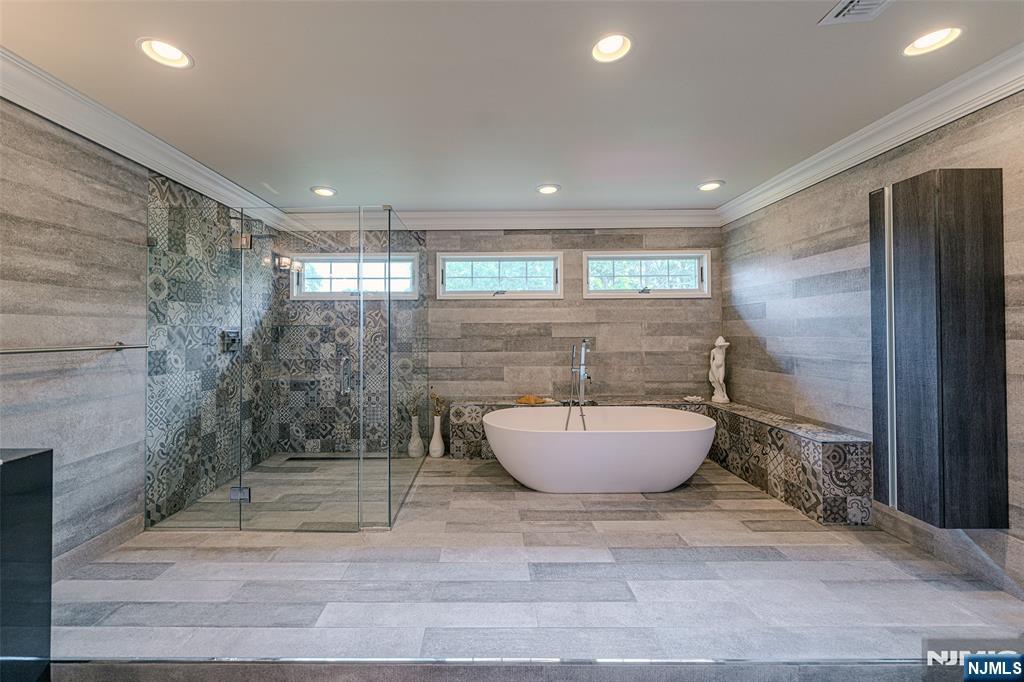 186 Hickory Lane Closter, NJ 07624 - Photo 36 of 49