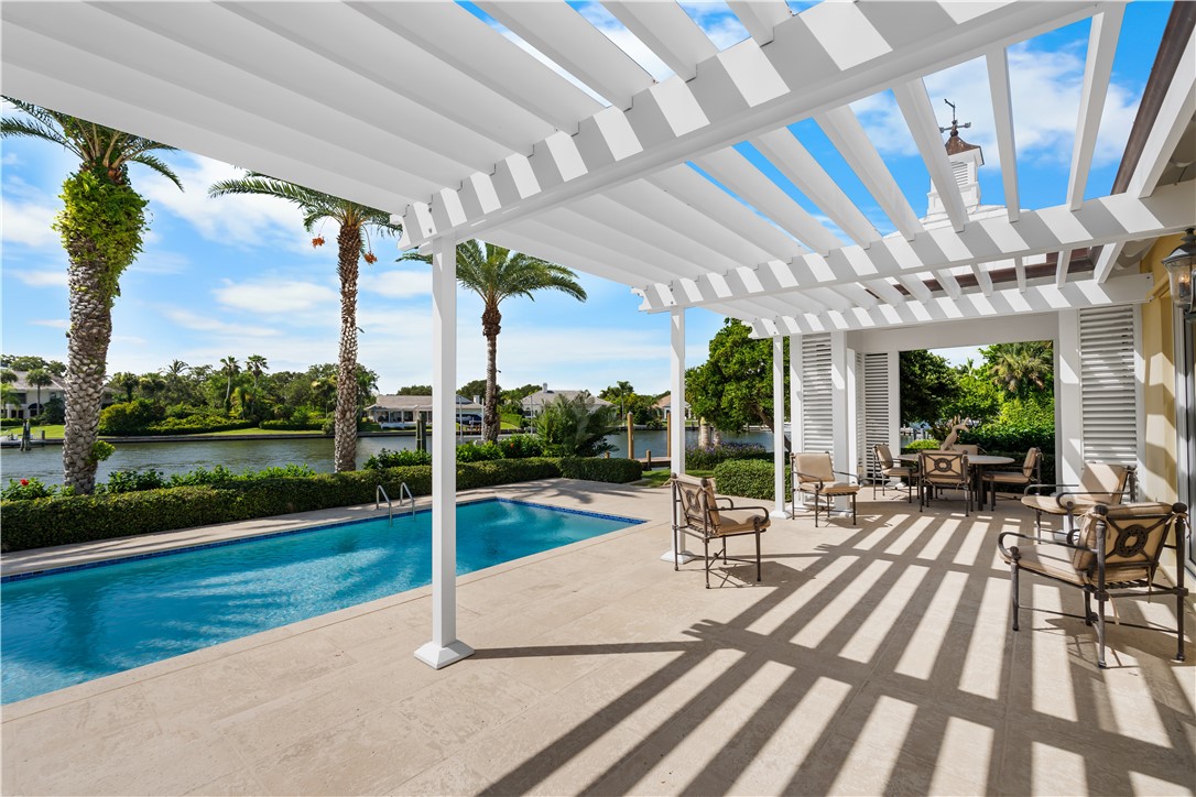 220 Rudder Road Vero Beach, FL 32963 - Photo 5 of 36