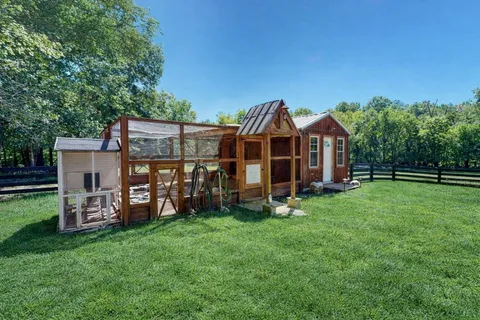 $2,749,900 | 2622 Poplar Knoll Drive, Columbia, TN 38401