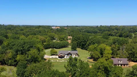 $2,749,900 | 2622 Poplar Knoll Drive, Columbia, TN 38401
