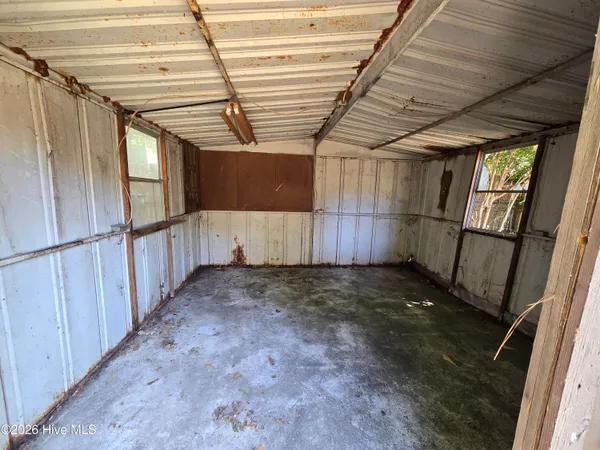 $1,500 | 2202 Jefferson Drive, Greenville, NC 27858