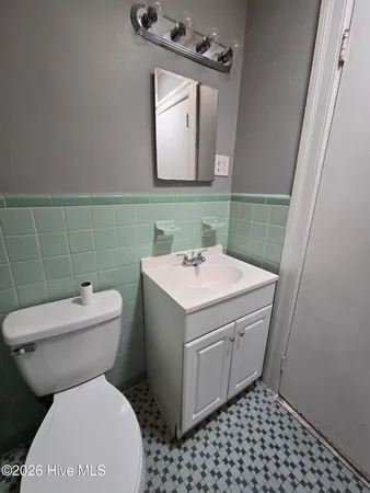 $1,500 | 2202 Jefferson Drive, Greenville, NC 27858