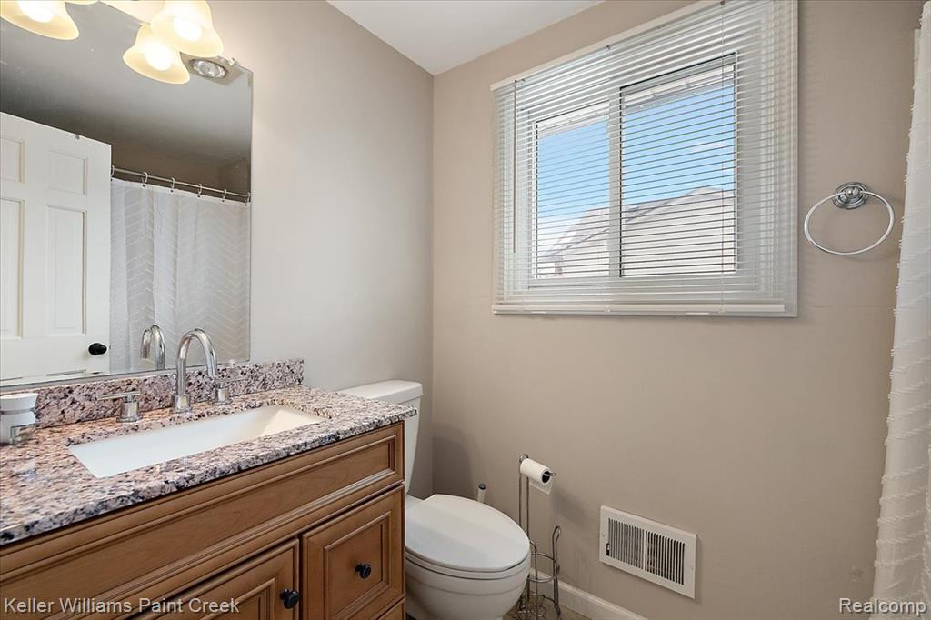 1824 North Adams Road Rochester Hills, MI 48306 - Photo 44 of 69 Gallery Image 44