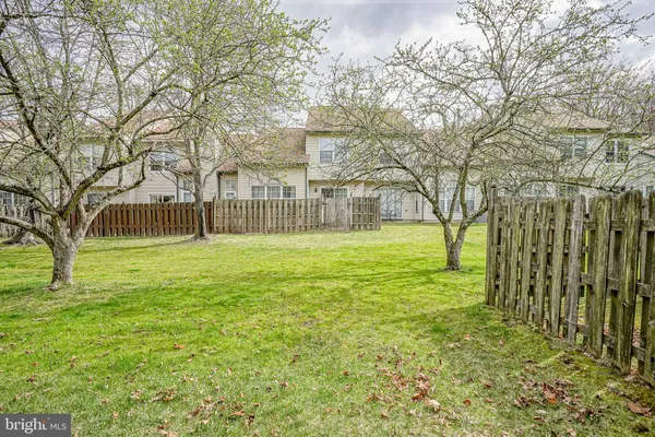 $2,900 | 401 Jamestown Court, Mount Laurel, NJ 08054