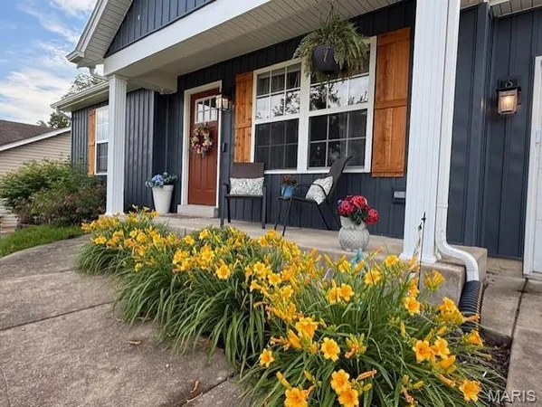 $265,000 | 41 Great Owls Way, Winfield, MO 63389