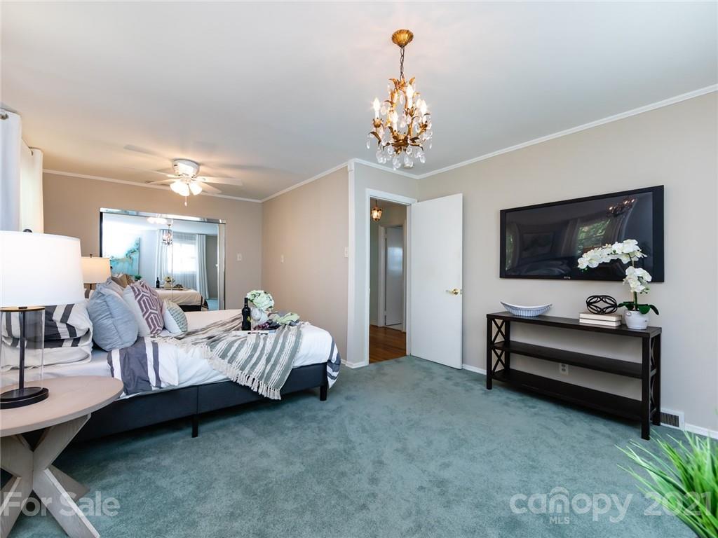 5128 Murrayhill Road Charlotte, NC 28210 - Photo 23 of 47 Gallery Image 23