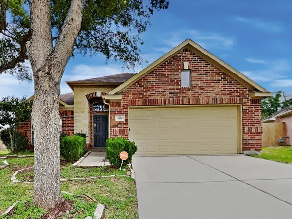 $2,265 | 2918 Meridian Bay Lane, Dickinson, TX 77539