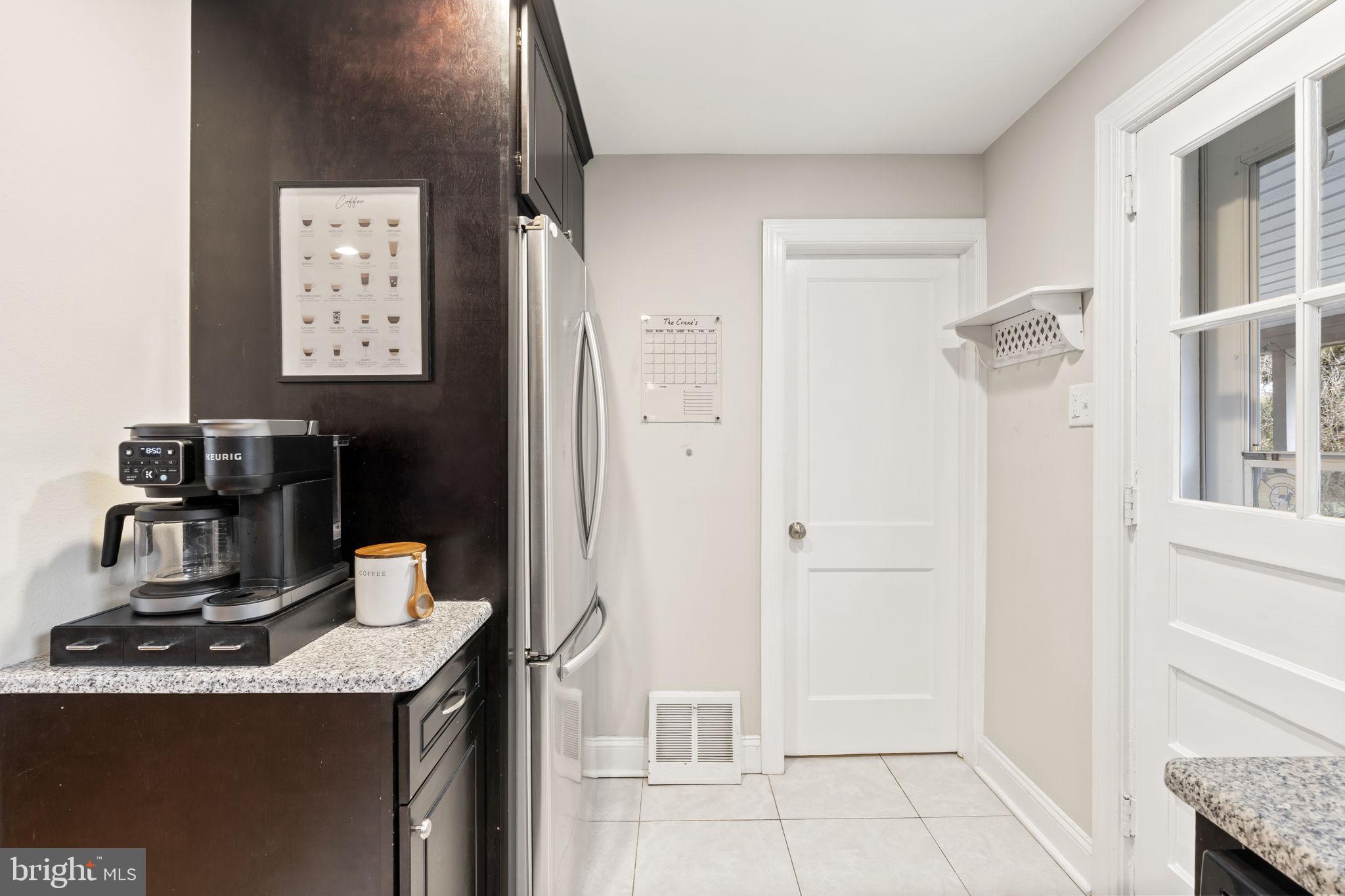 222 Wickford Road Havertown, PA 19083 - Photo 13 of 35