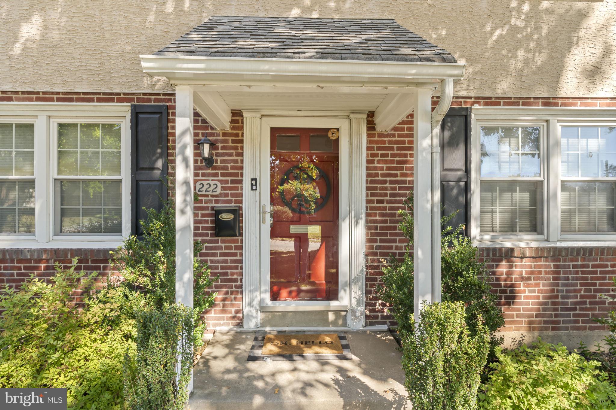 222 Wickford Road Havertown, PA 19083 - Photo 2 of 35