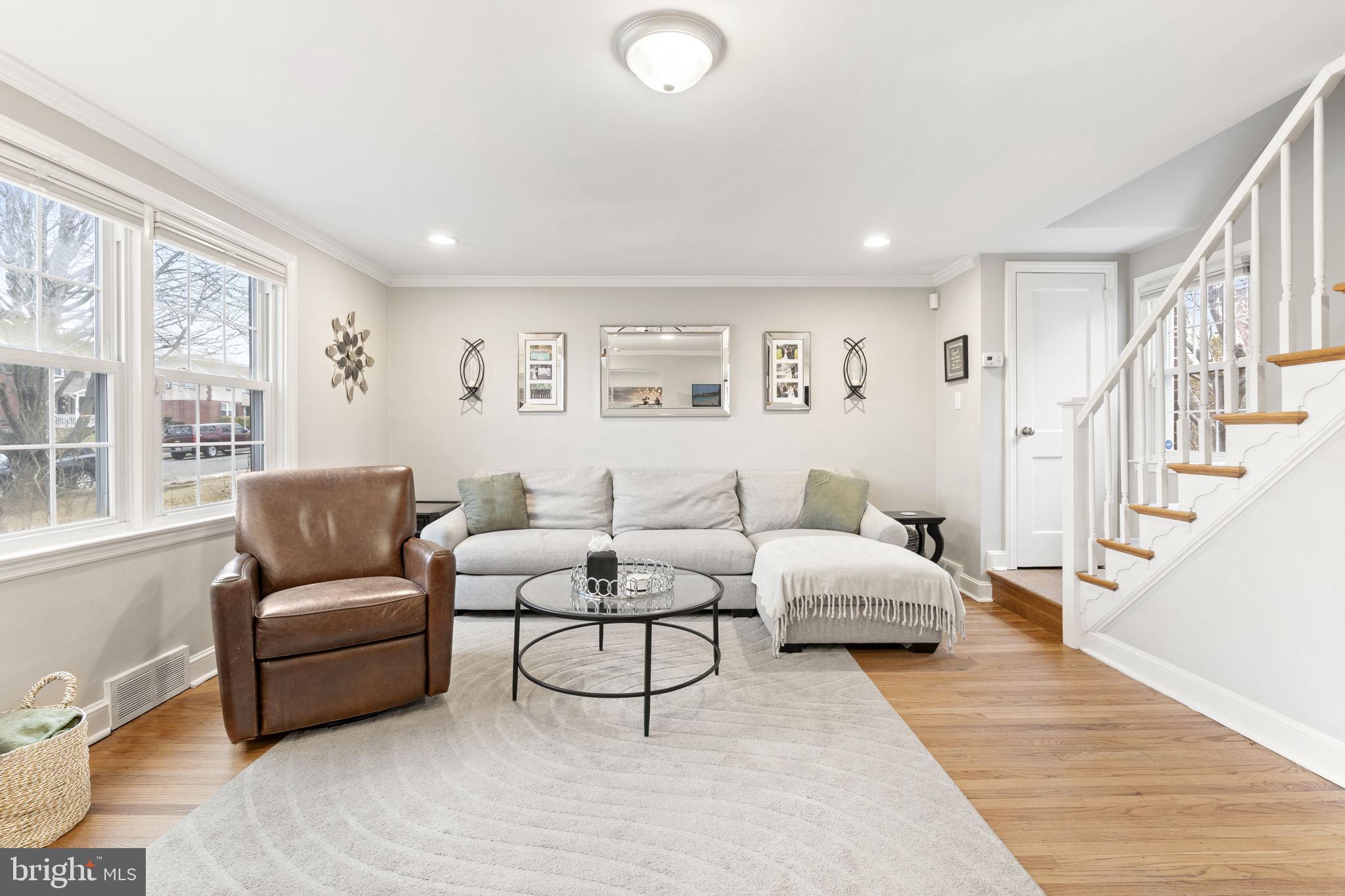 222 Wickford Road Havertown, PA 19083 - Photo 5 of 35