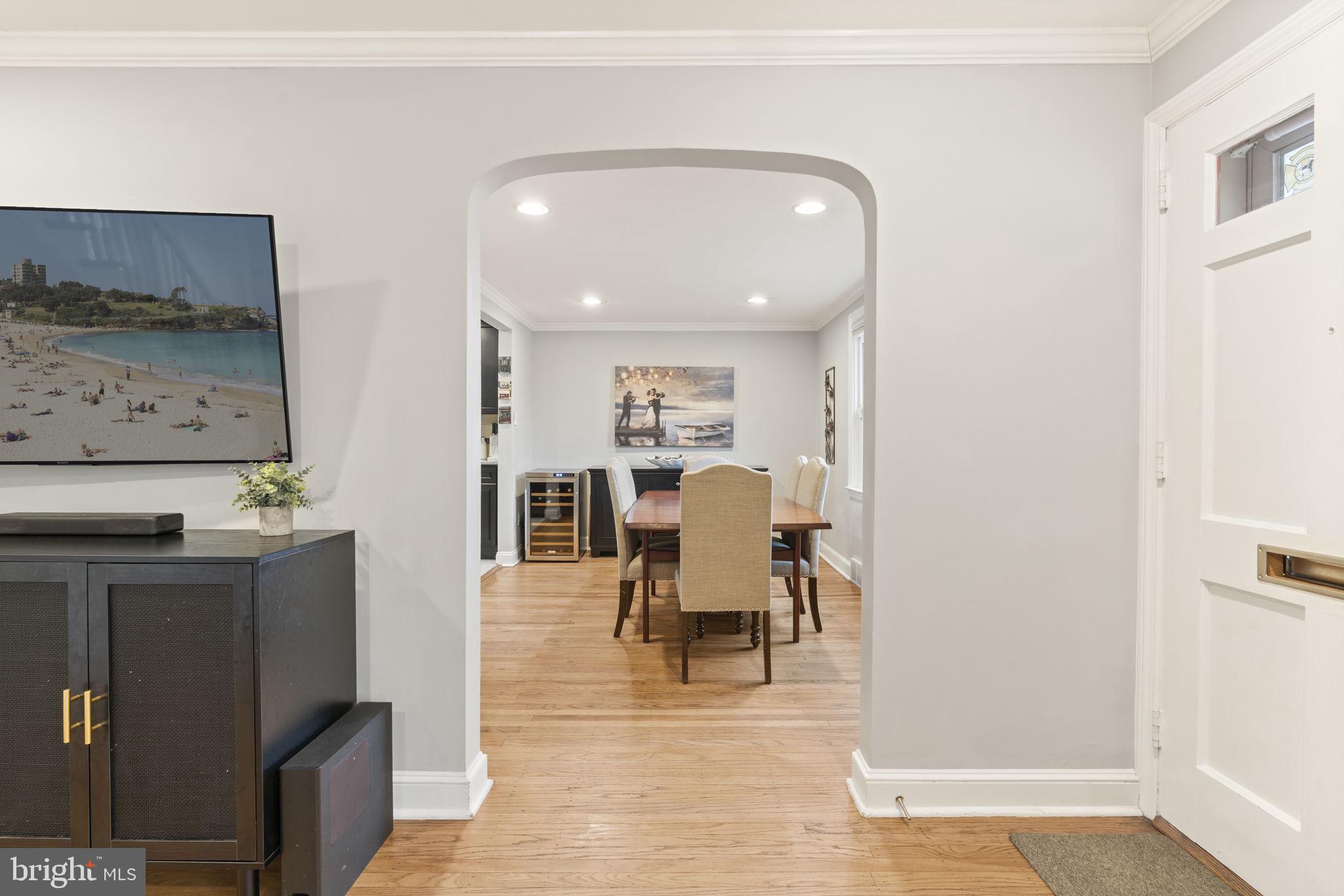 222 Wickford Road Havertown, PA 19083 - Photo 7 of 35