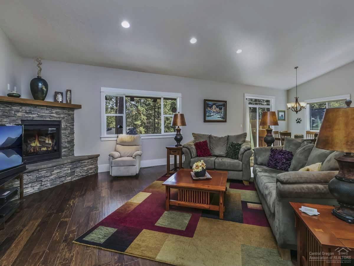 60202 Crater Road Bend, OR 97702 - Photo 4 of 25 Additional Photo