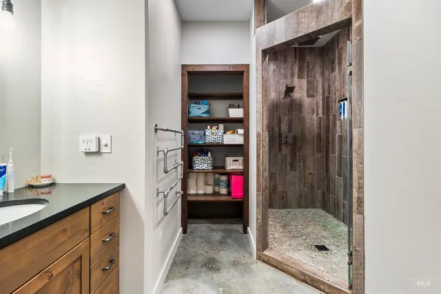 $659,000 | 2943 Clyde Road, Moscow, ID 83843