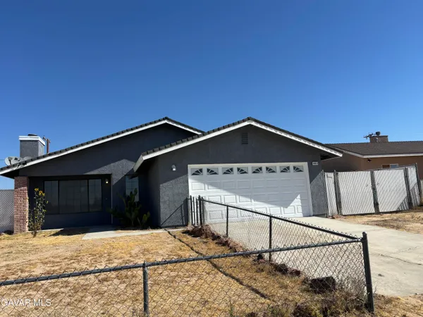 $279,900 | 10611 North Garibaldi Drive, California City, CA 93505