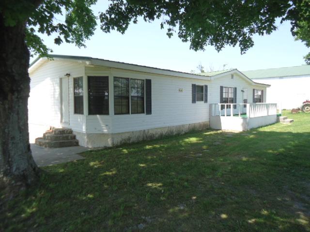 159 Scott Orchard Road Taft, TN 38488 - Photo 2 of 20