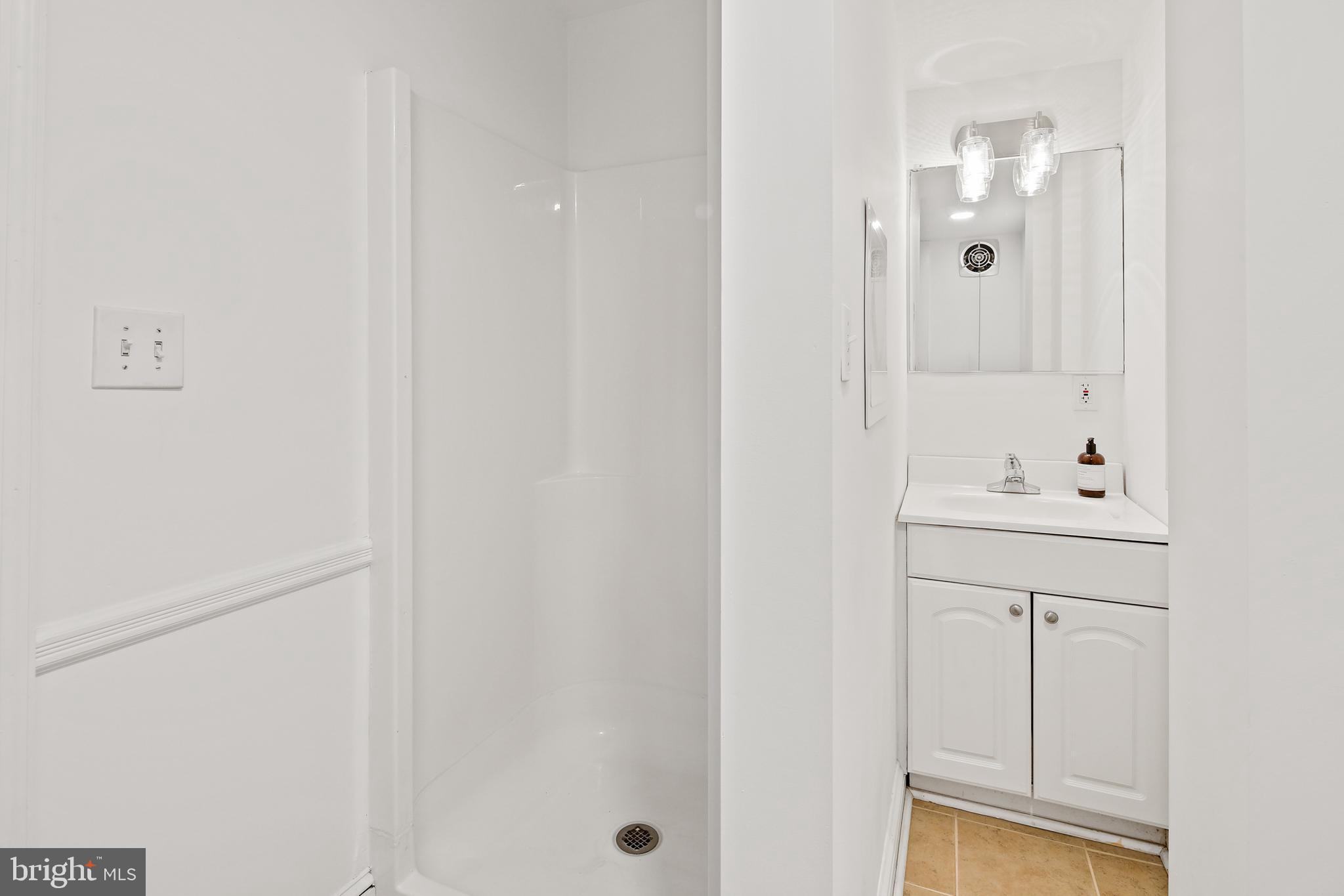 2205 Pot Spring Road Lutherville-Timonium, MD 21093 - Photo 33 of 46 Lower Level Full Bath