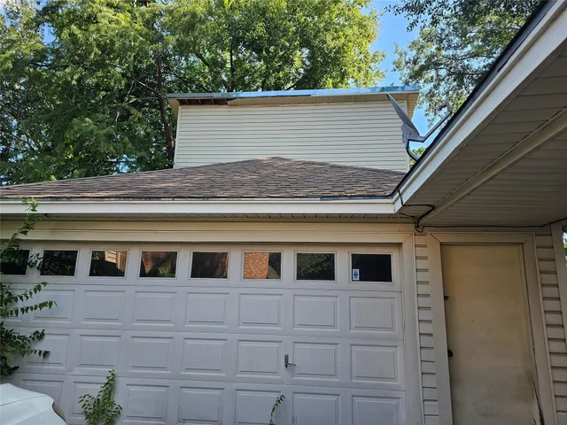a house view with a outdoor space