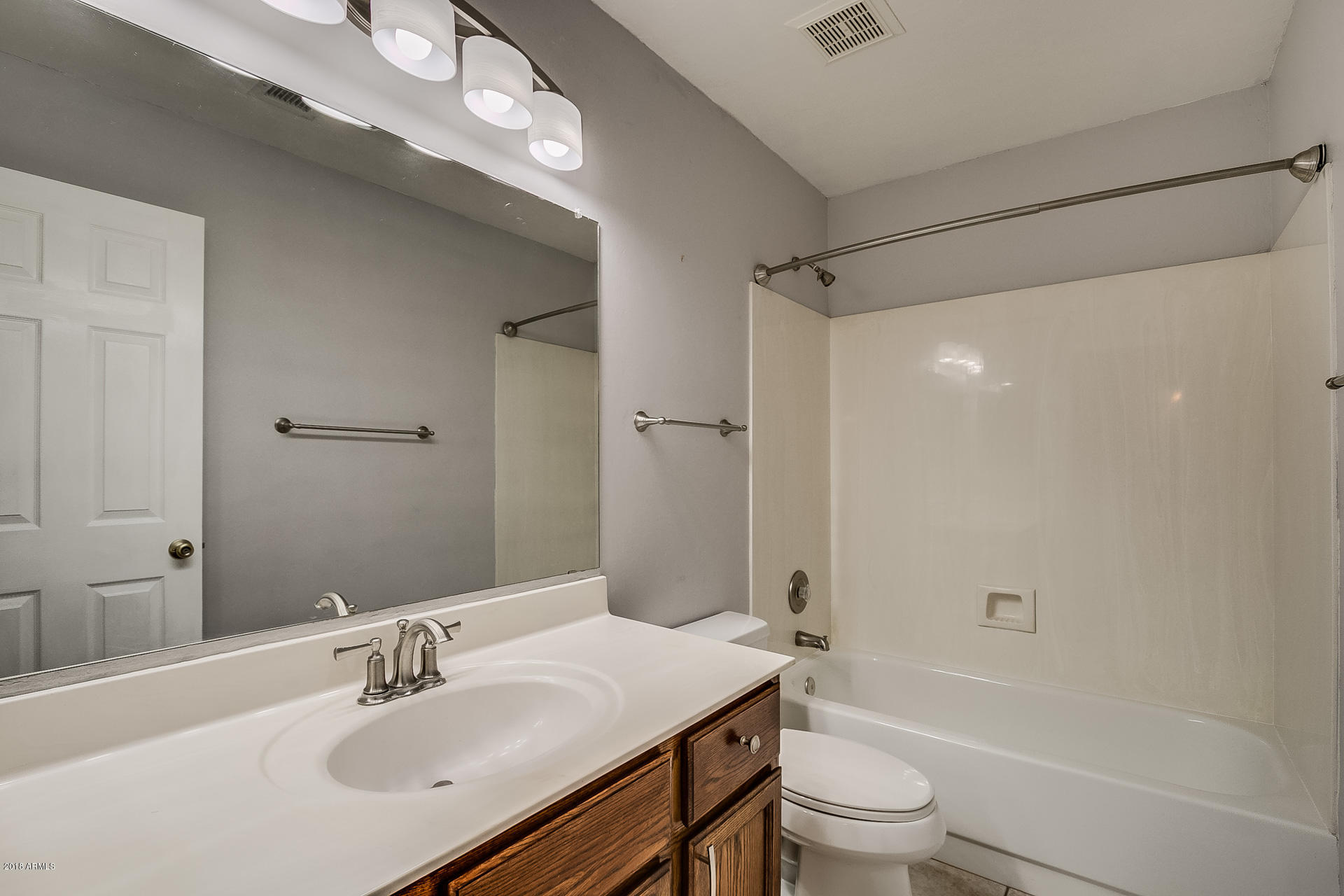 4225 East Rockledge Road Phoenix, AZ 85044 - Photo 14 of 20 2nd full bath