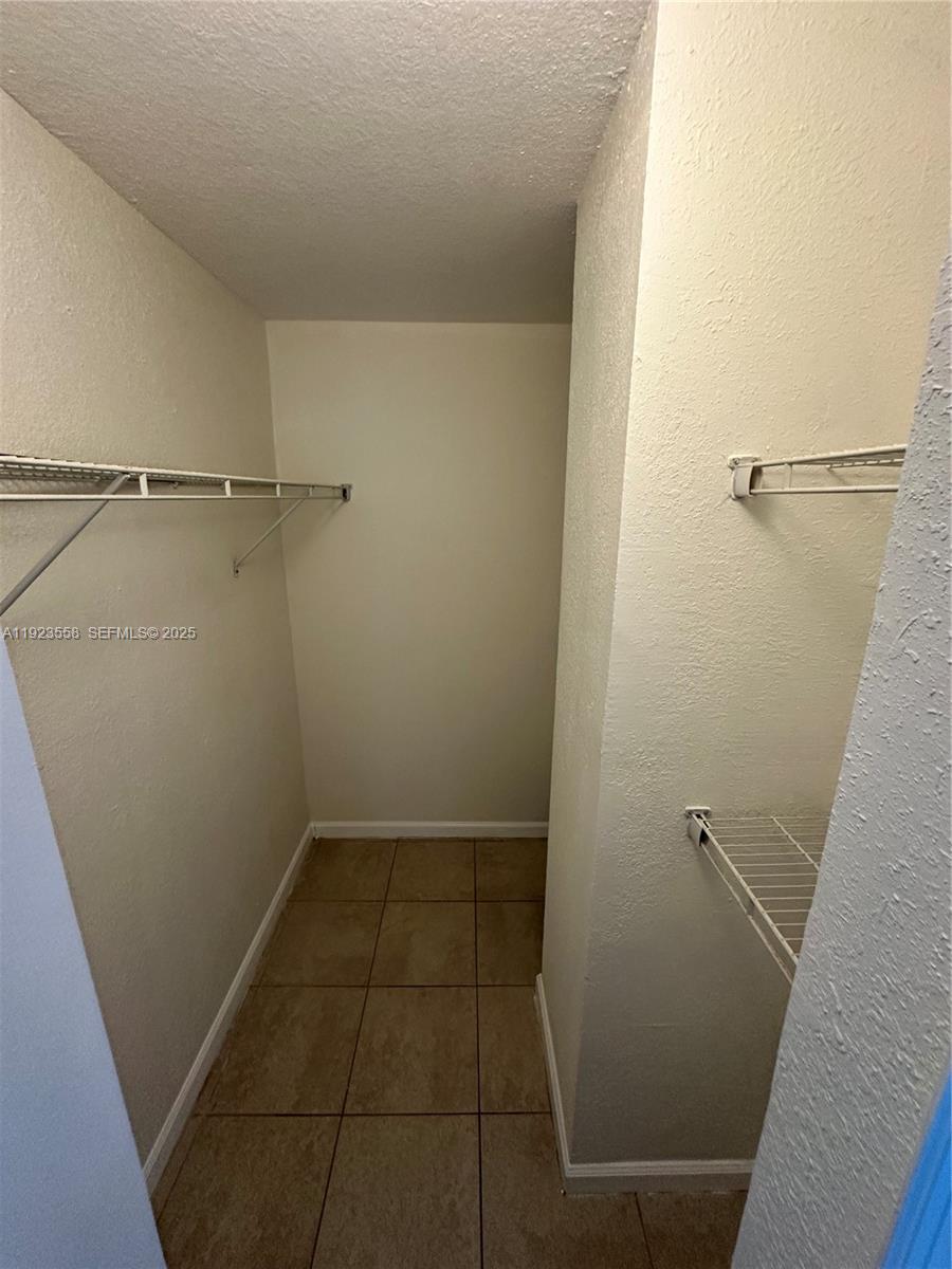 1529 Southeast 24th Court, Unit 233 Homestead, FL 33035 - Photo 22 of 35