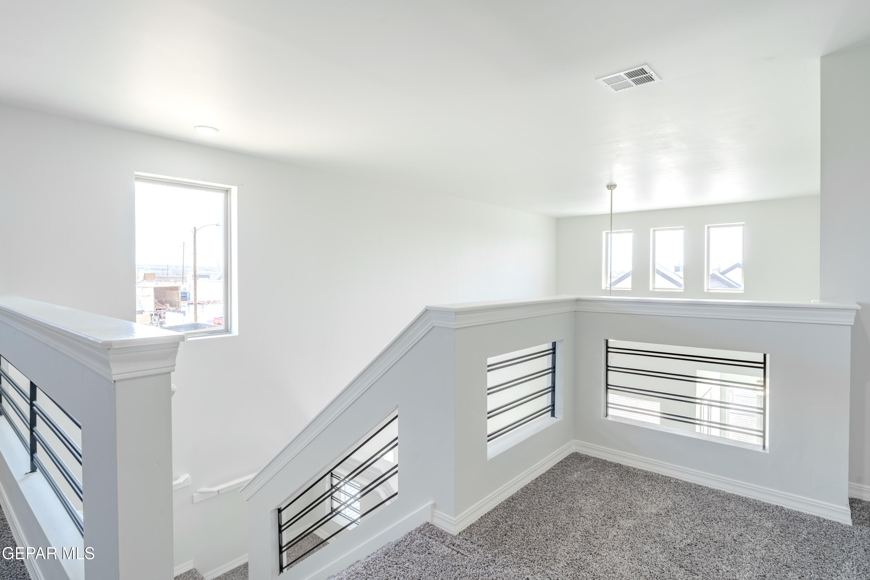 985 Barbara Avenue Socorro, TX 79927 - Photo 17 of 29 a view of an empty room with a window