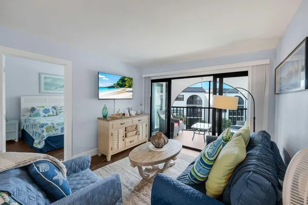$420,000 | 1023 Anglers Cove, Unit E505, Marco Island, FL 34145