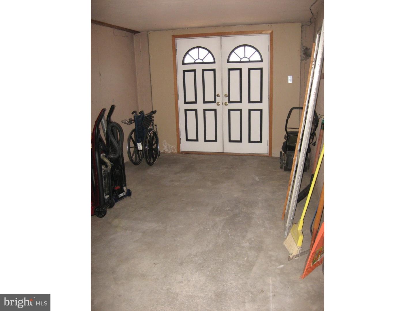 10216 Kilburn Road Philadelphia, PA 19114 - Photo 19 of 22 Gallery Image 19