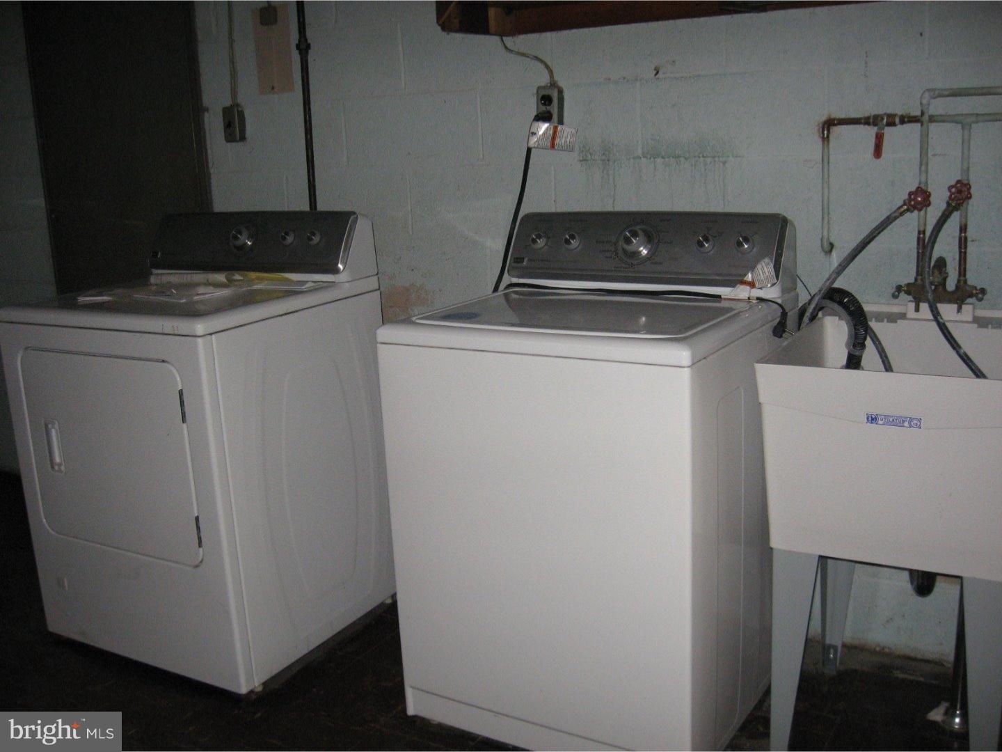 10216 Kilburn Road Philadelphia, PA 19114 - Photo 20 of 22 Laundry Room