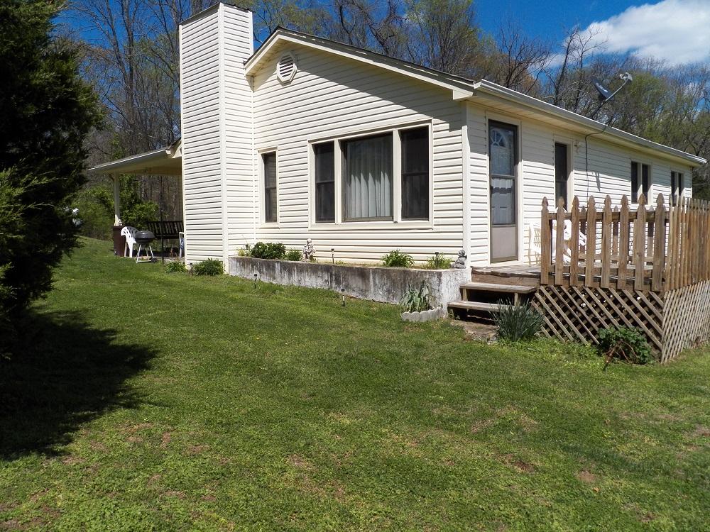 253 Howard Road Loudon, TN 37774 - Photo 20 of 31 133_0643