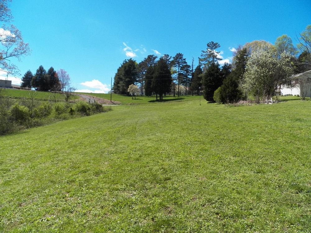 253 Howard Road Loudon, TN 37774 - Photo 29 of 31 133_0653