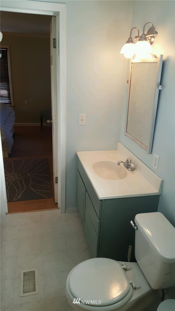 970 Retsil Road East Port Orchard, WA 98366 - Photo 18 of 24 Gallery Image 18