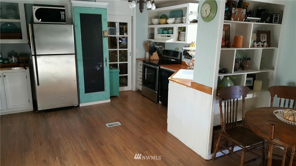 970 Retsil Road East Port Orchard, WA 98366 - Photo 8 of 24 Gallery Image 8