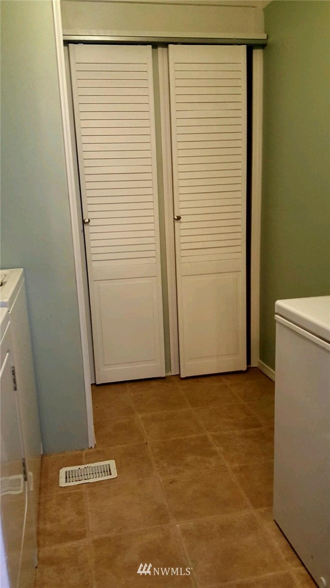 970 Retsil Road East Port Orchard, WA 98366 - Photo 10 of 24 Gallery Image 10